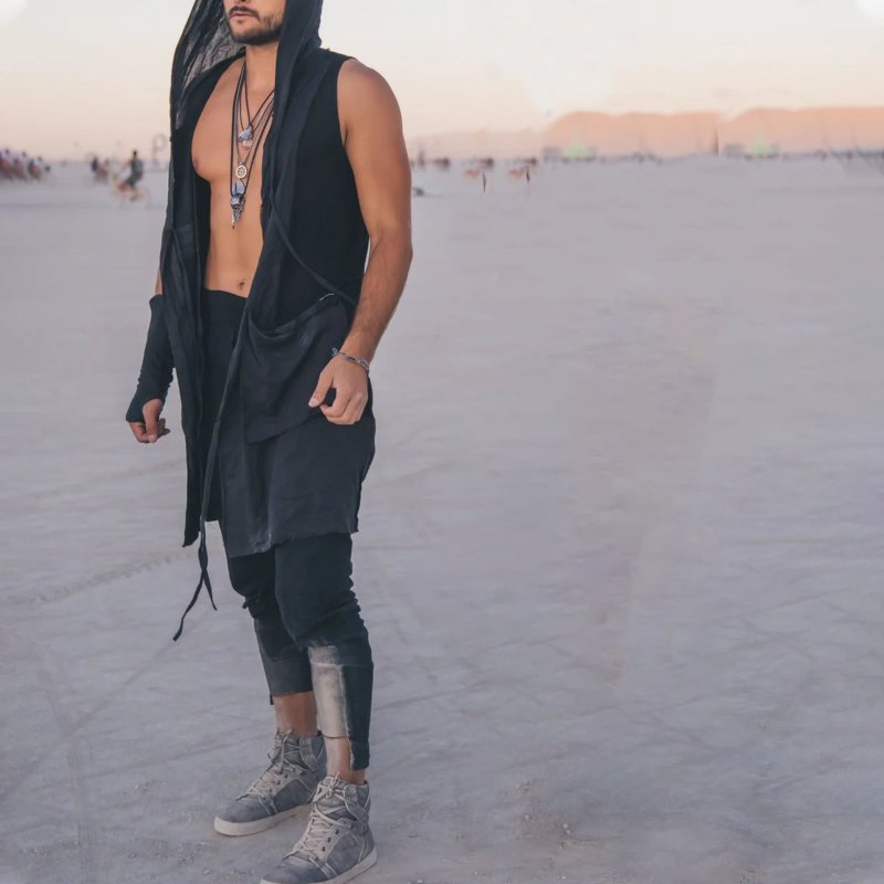 Men's Holiday Sleeveless Hooded Kimono