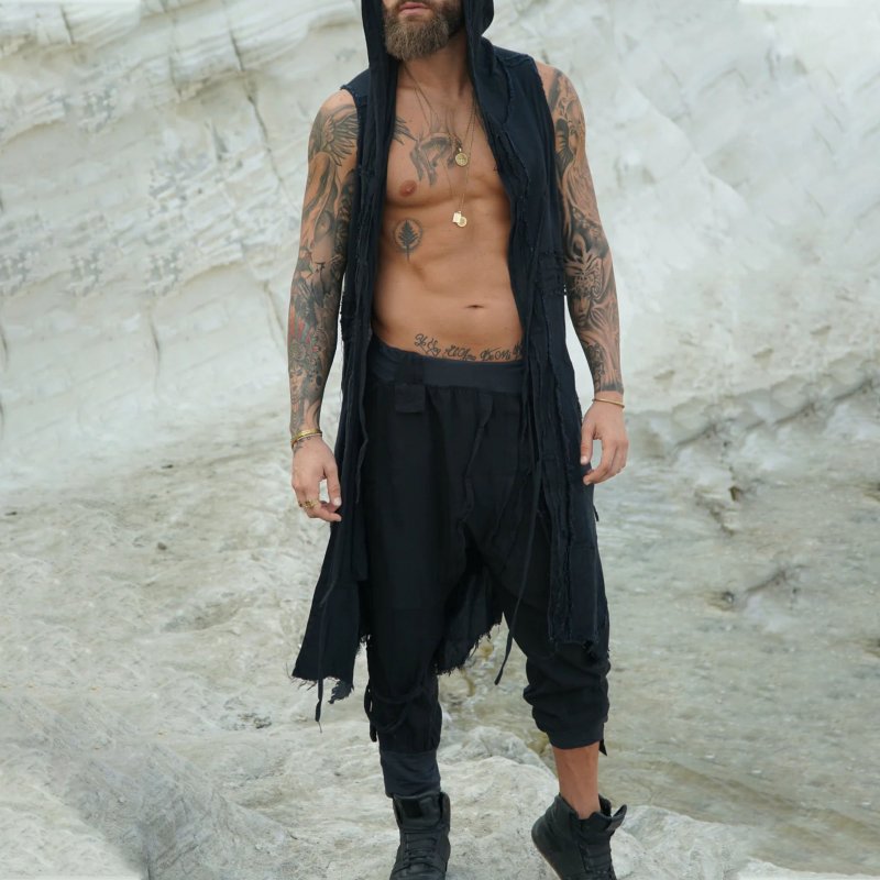 Men's Holiday Sleeveless Hooded Kimono